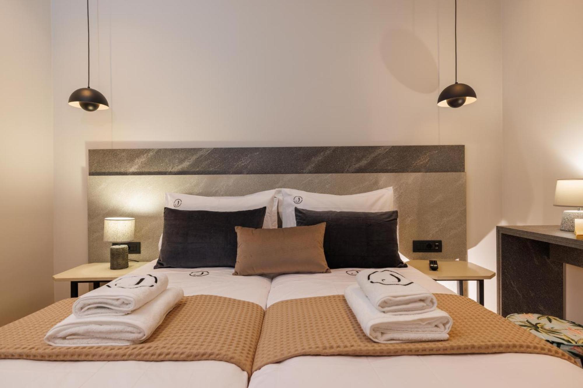 Jolly Suites Heraklion Exterior foto